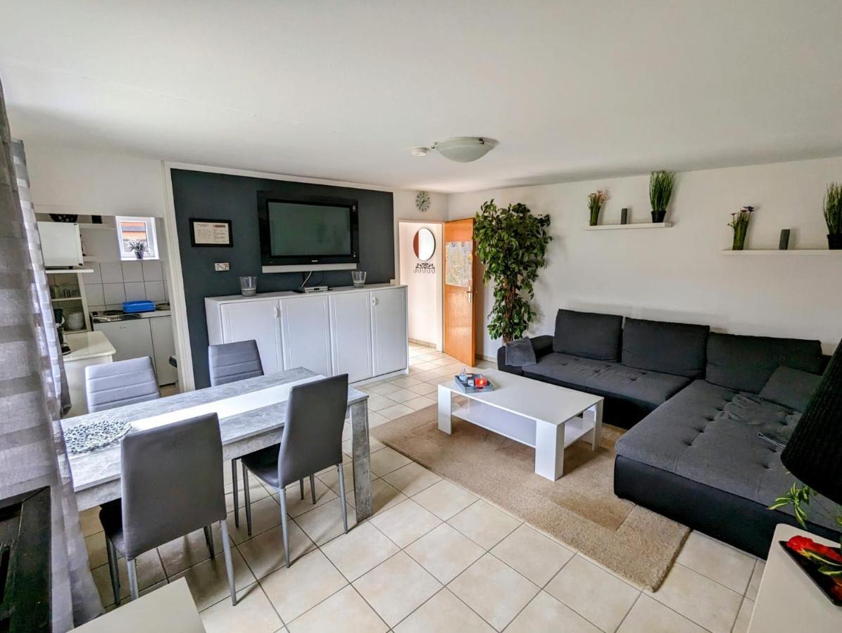 Apartmán Fewo24-Prasdorf Exteriér fotografie